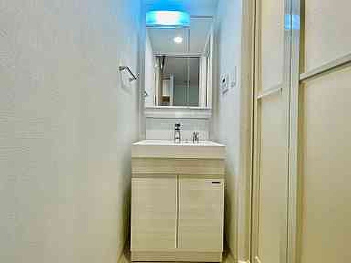 物件内観写真12　(洗面)