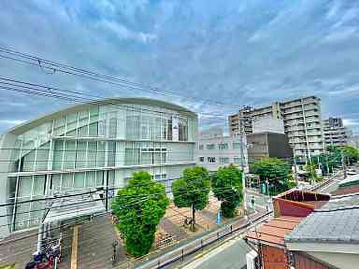 物件内観写真15　(室内からの展望)