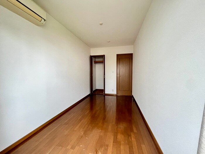 物件内観写真15　(居室)