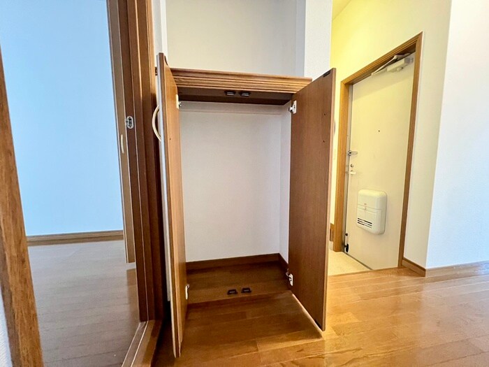 物件内観写真17　(靴箱)