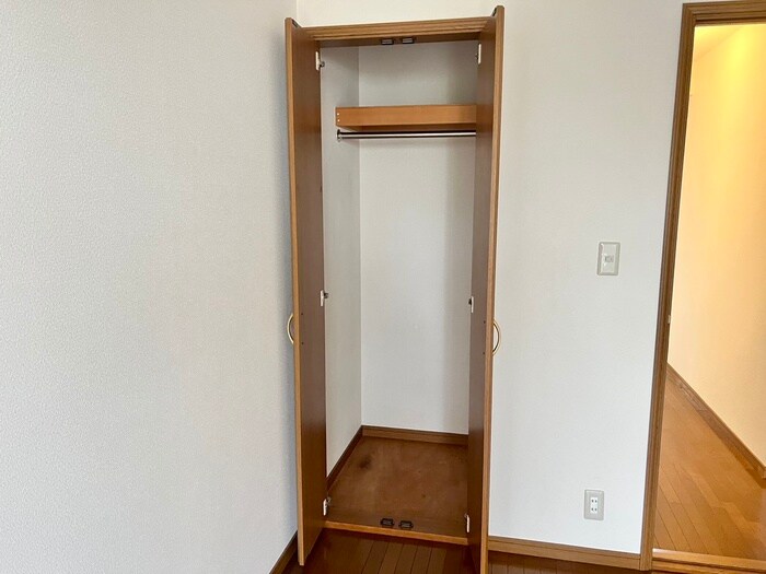 物件内観写真18　(収納)