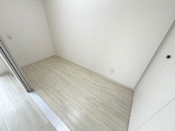 物件内観写真15　(居室)