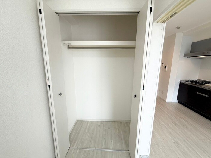 物件内観写真16　(収納)