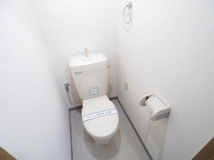 物件内観写真14　(トイレ)