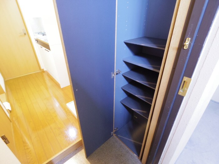 物件内観写真19　(靴箱)