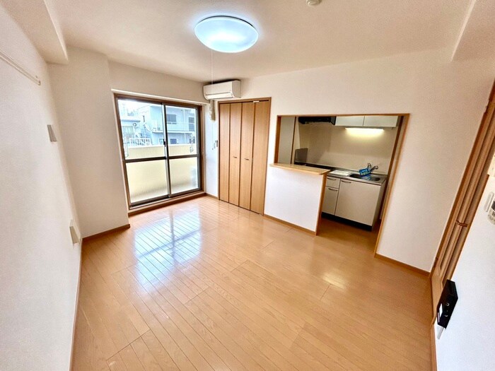 物件内観写真7　(居室)