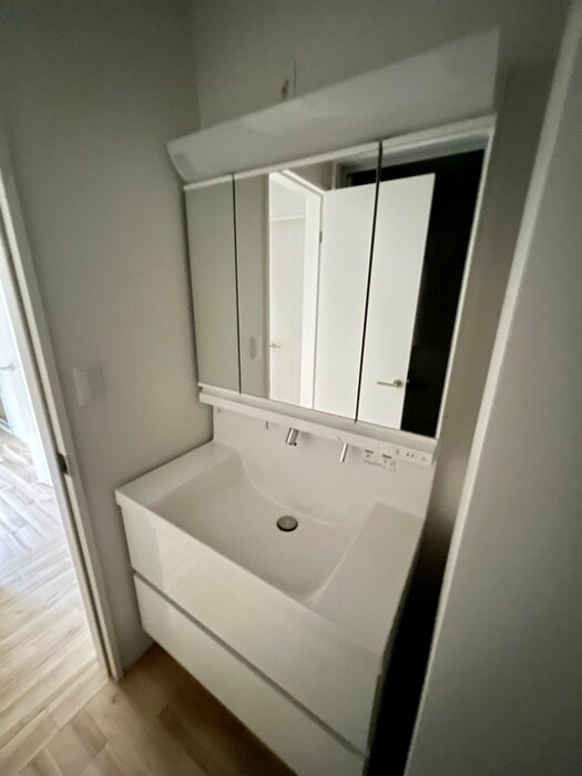 物件内観写真14　(洗面)