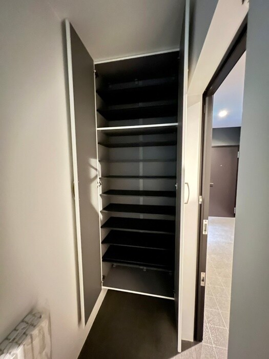 物件内観写真18　(靴箱)