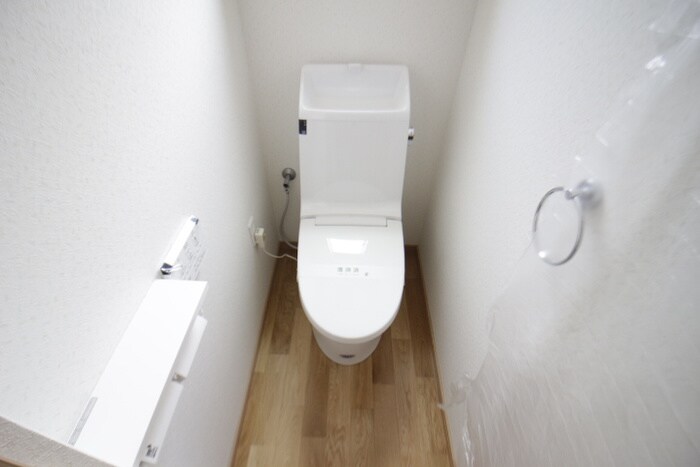 物件内観写真11　(トイレ)