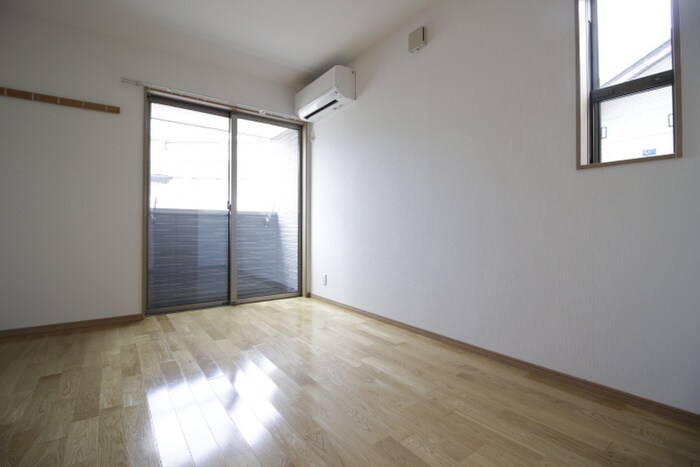 物件内観写真17　(居室)