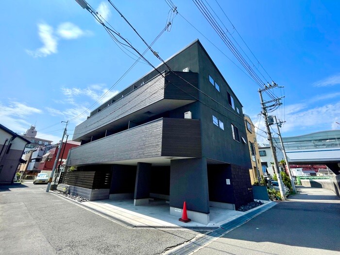 物件外観写真1　(外観写真)