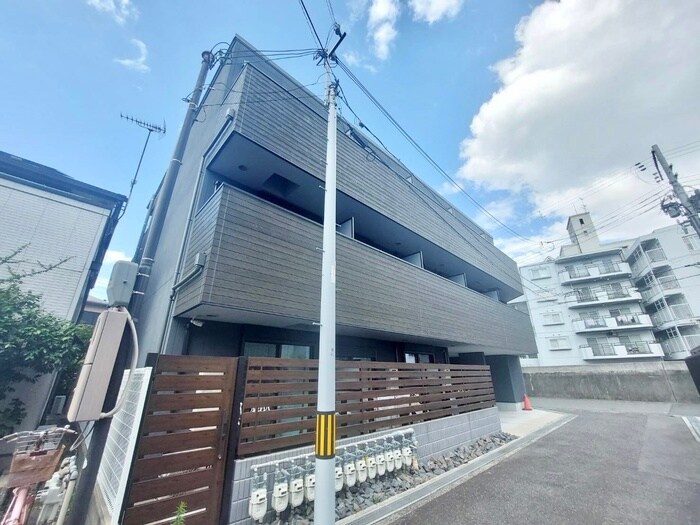 物件外観写真2　(外観写真)