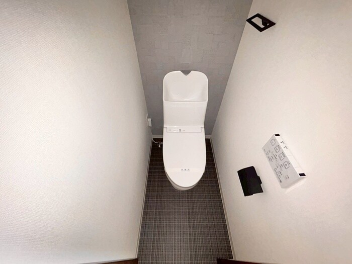 物件内観写真12　(トイレ)