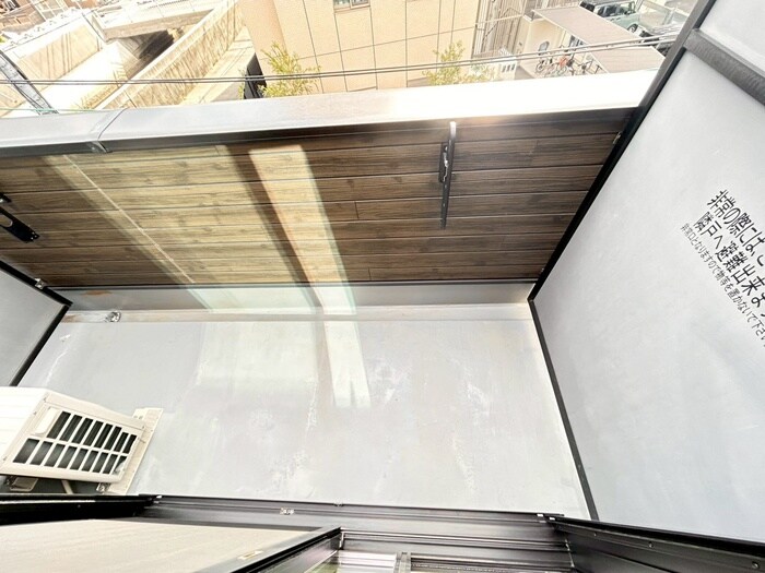 物件内観写真16　(ベランダ・バルコニー)