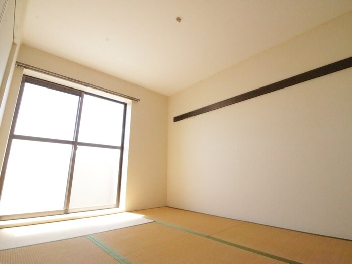 物件内観写真14　(居室)