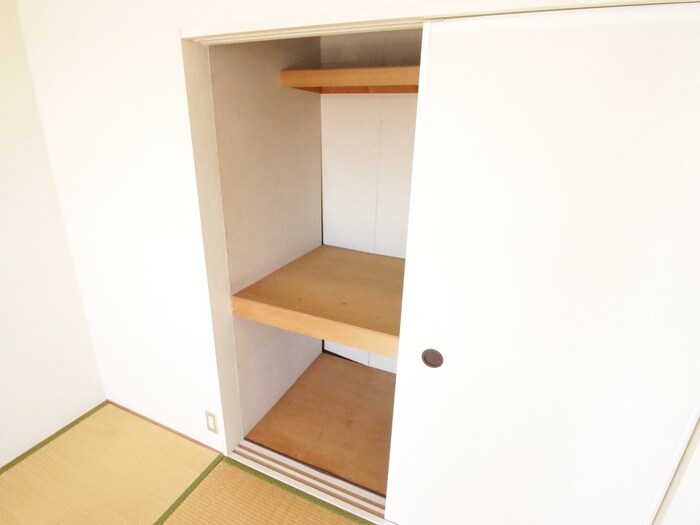 物件内観写真15　(収納)