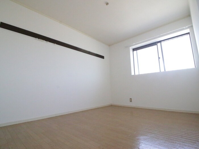 物件内観写真16　(居室)