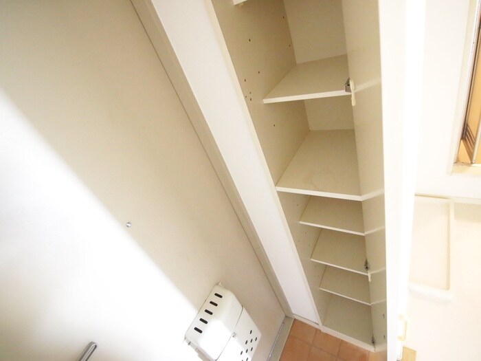 物件内観写真19　(靴箱)