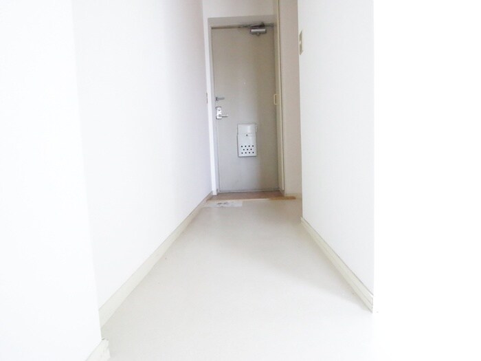 物件内観写真20　(廊下)