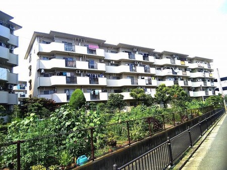茨木上穂積住宅１号棟（303）外観写真