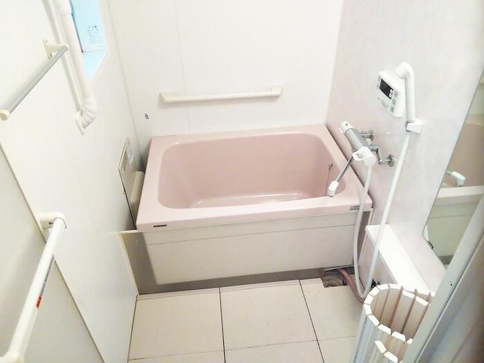 物件内観写真9　(バス／シャワールーム等)