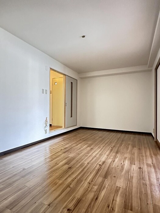 物件内観写真22　(居室)