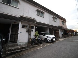 平井山荘テラスハウス外観写真