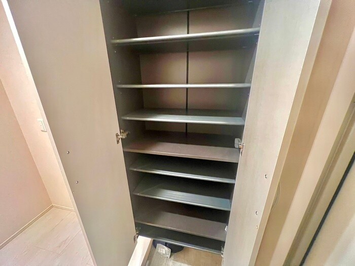 物件内観写真21　(靴箱)