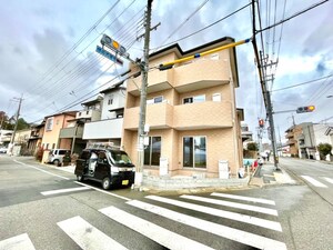 グラン・ディオール神光院外観写真