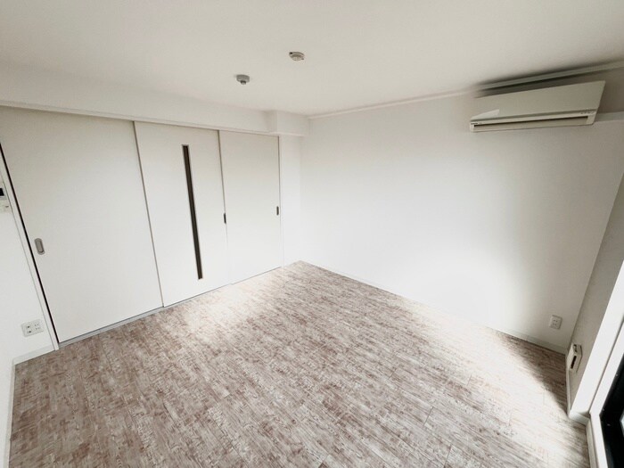 物件内観写真13　(居室)