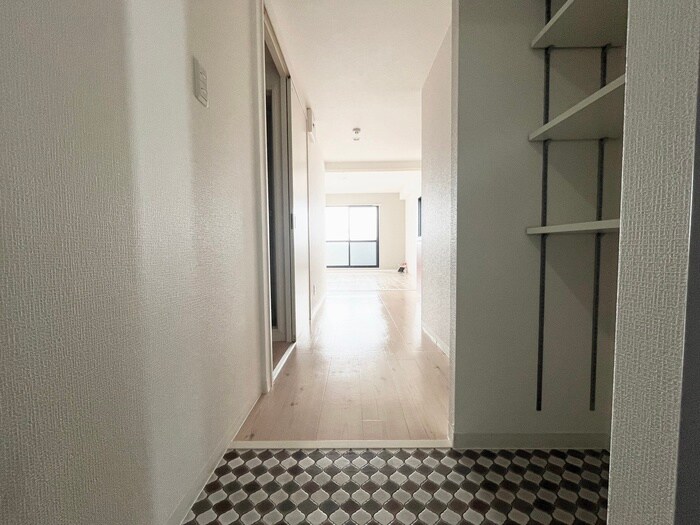 物件内観写真21　(廊下)