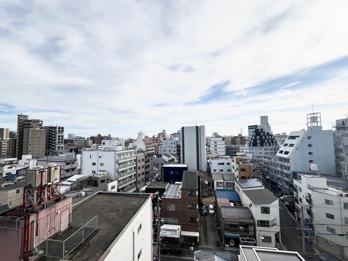 物件内観写真22　(室内からの展望)