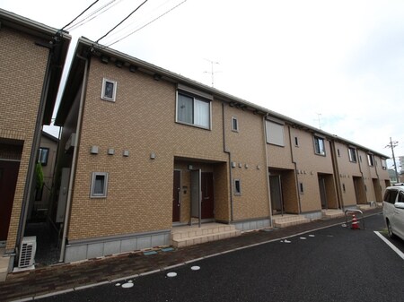 グリーングラスB棟外観写真