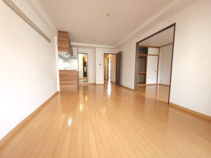 物件内観写真7　(居室)