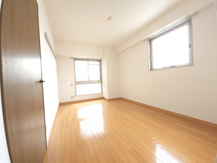 物件内観写真16　(居室)