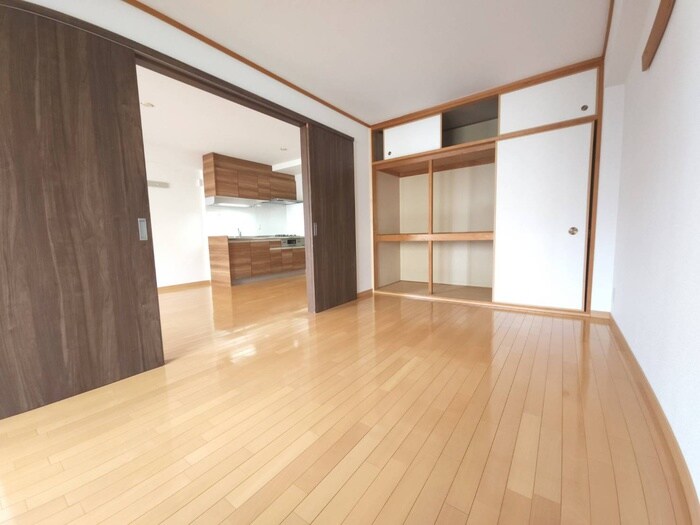 物件内観写真17　(居室)