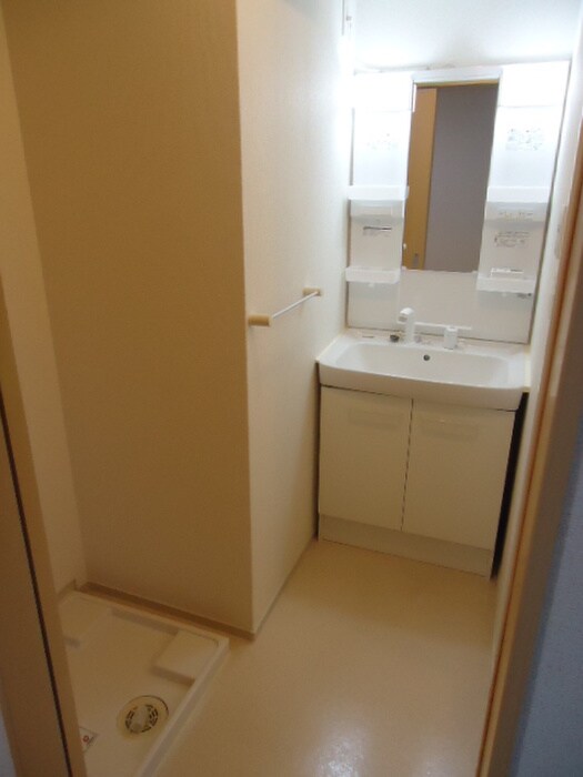 物件内観写真9　(洗面)