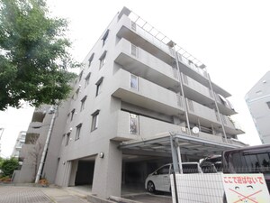 コルテ・デ・春日外観写真