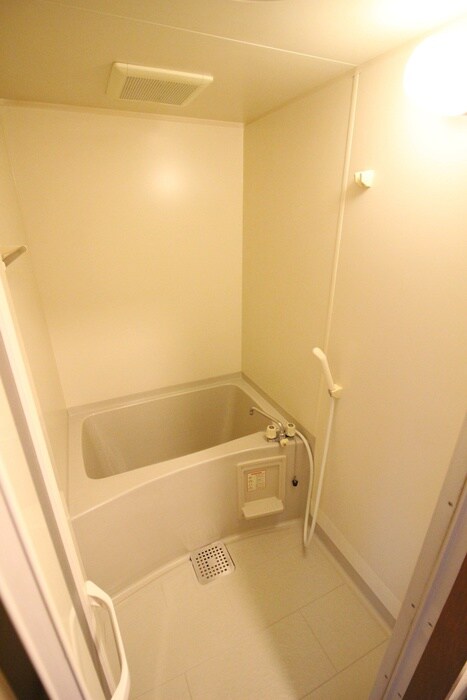 物件内観写真8　(バス／シャワールーム等)