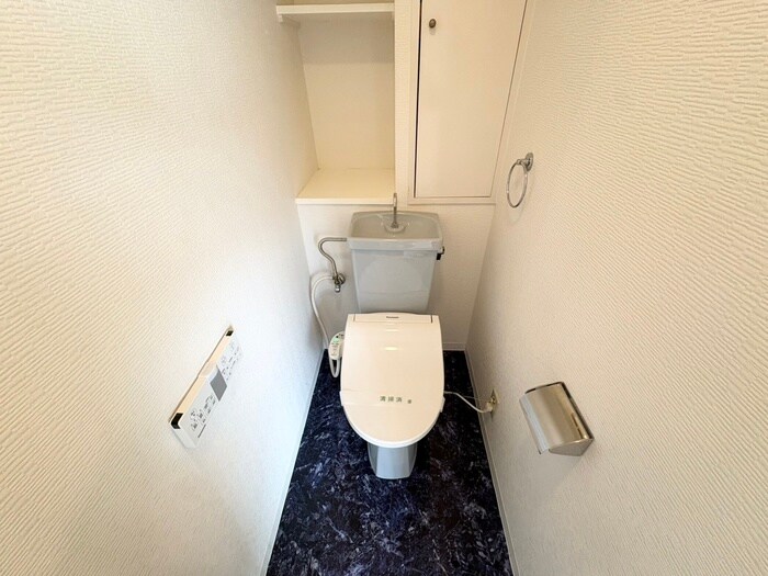 物件内観写真15　(トイレ)