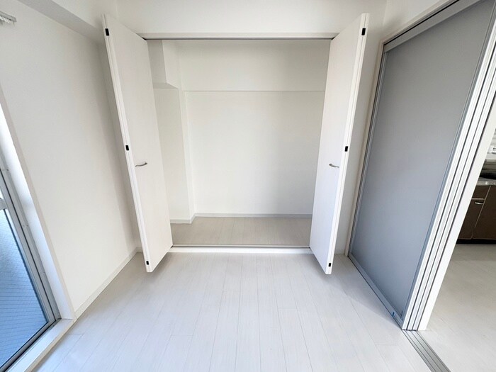 物件内観写真18　(収納)