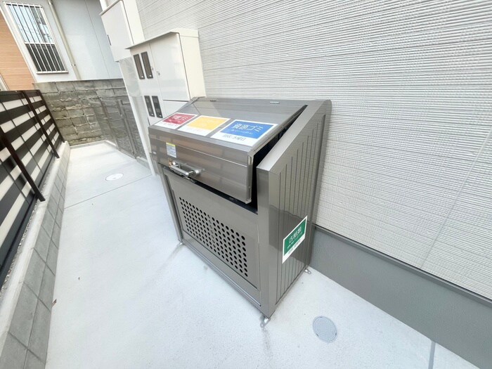 物件外観写真3　(建物設備)