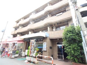 グランドール高田外観写真