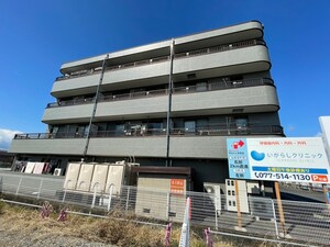 ファミ－ル守山外観写真