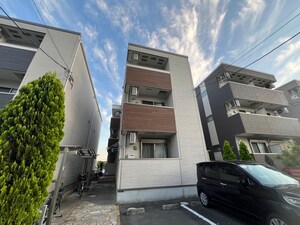 フジパレス宝塚南Ⅴ番館外観写真