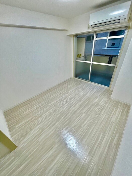 物件内観写真11　(居室)