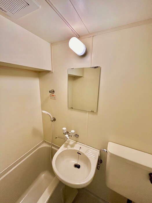 物件内観写真14　(洗面)