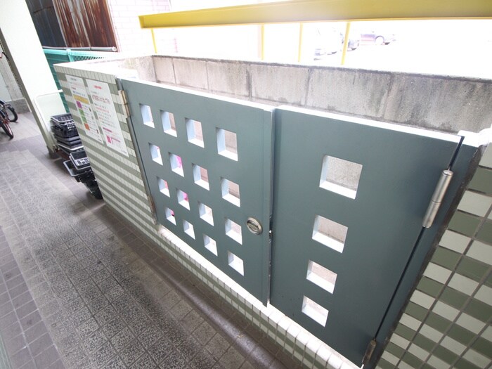 物件外観写真4　(外観写真)