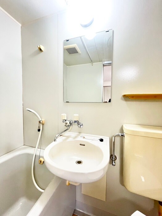 物件内観写真11　(洗面)