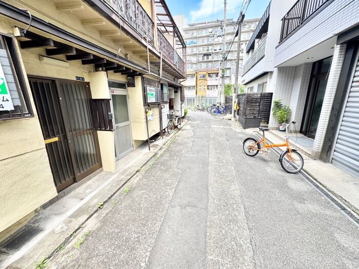 物件外観写真4　(周辺環境)